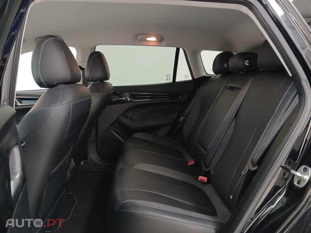 MG MG5 61 kWh Luxury
