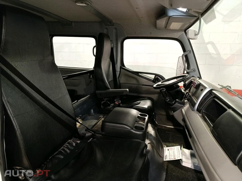 Mitsubishi Canter FUSO CANTER 3C15D