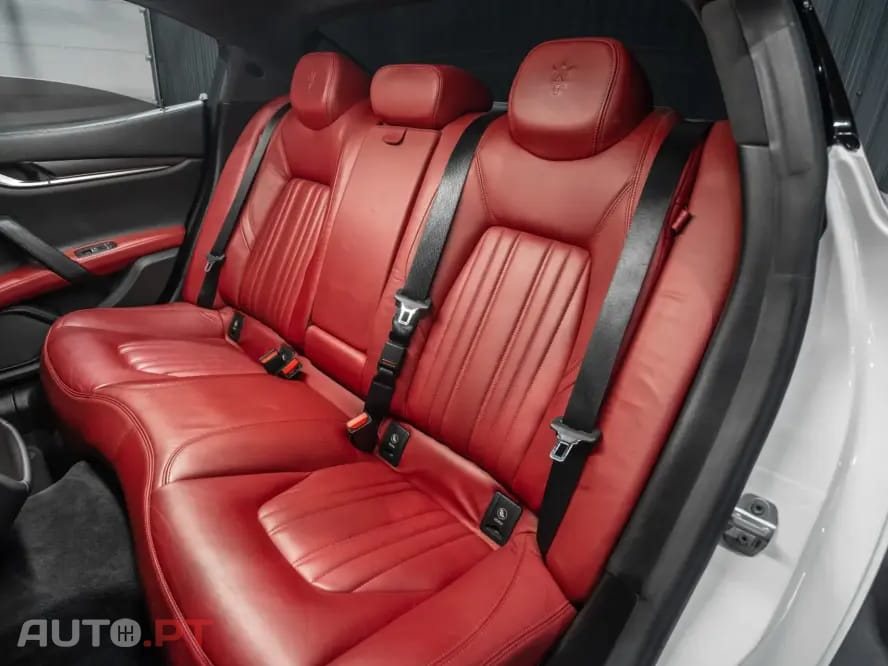 Maserati Ghibli 3.0 V6