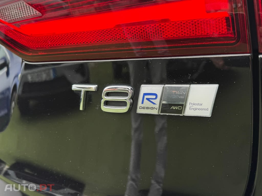 Volvo V90 2.0 T8 PHEV R-Design AWD