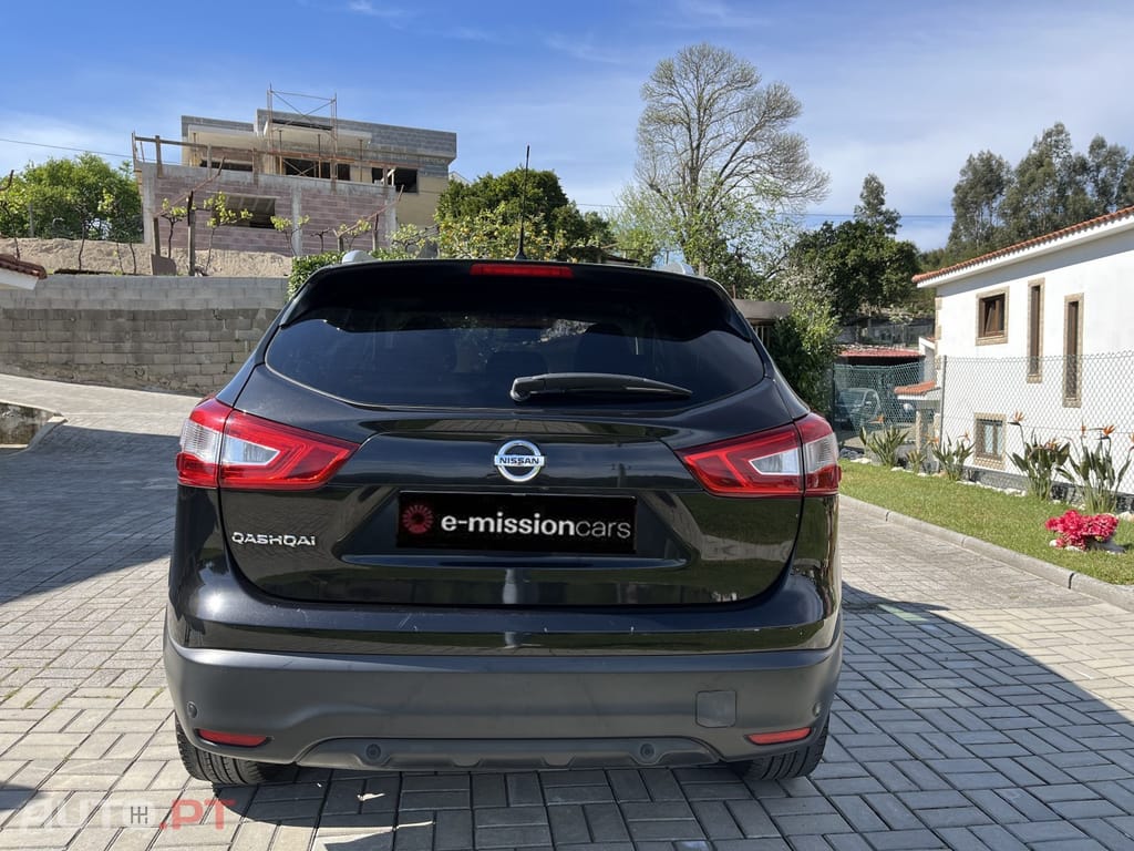 Nissan Qashqai 1.5 dCi N-Connecta 18 RS+PS