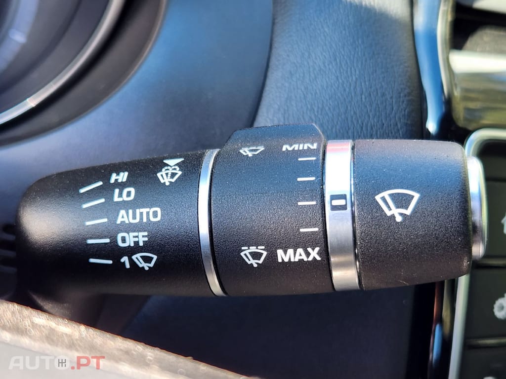 Jaguar XE 2.0 D R-Sport