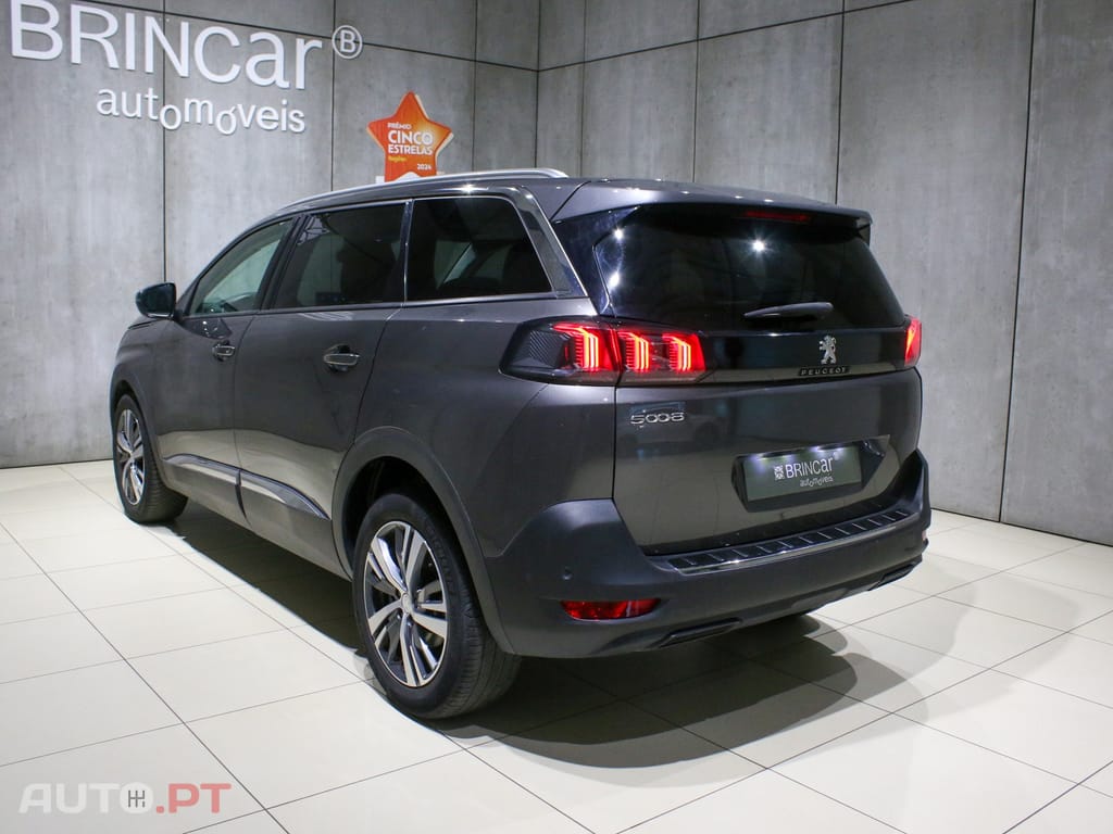 Peugeot 5008 1.2 PureTech Allure EAT8