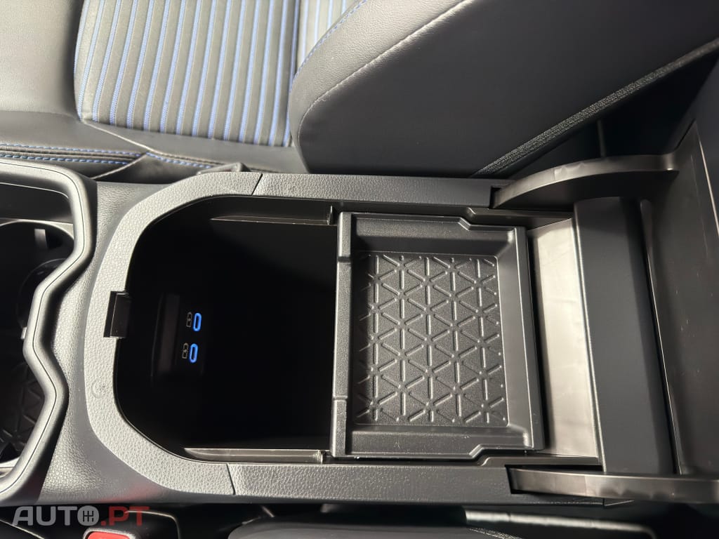 Toyota RAV4 HDF Square Collection