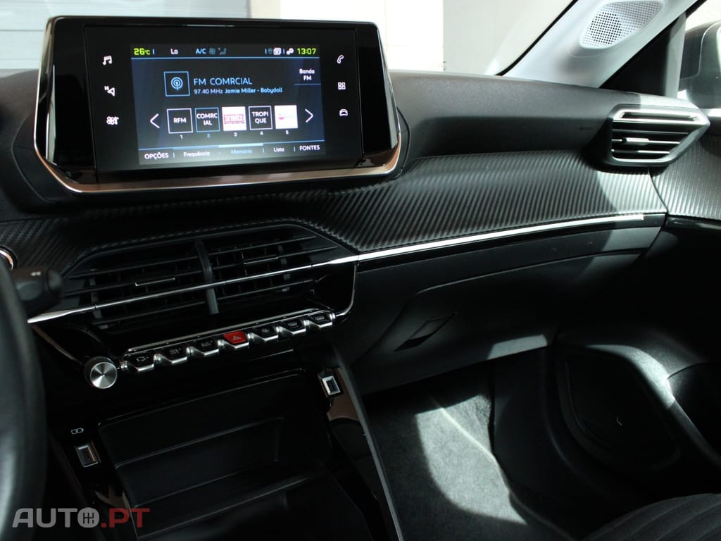 Peugeot E-208 50 kWh Allure
