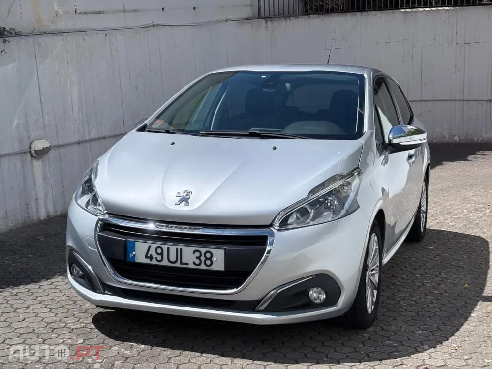 Peugeot 208 1.6 BlueHDi Style