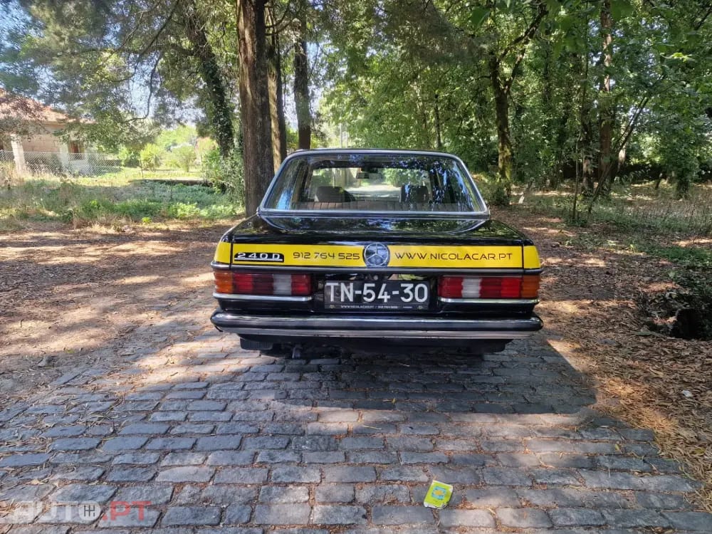 Mercedes-Benz 240 ND