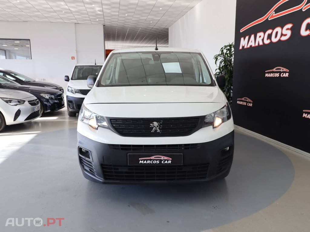 Peugeot Partner 1.5 BlueHDi Asphalt Standard