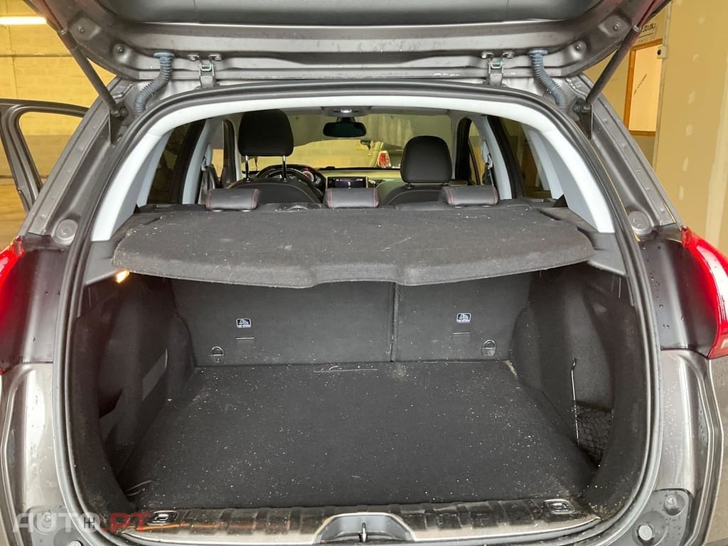 Peugeot 2008 1.2 e-THP GT Line 