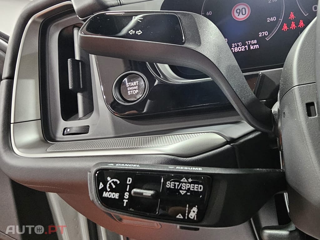 Porsche Cayenne E-Hybrid Black Edition