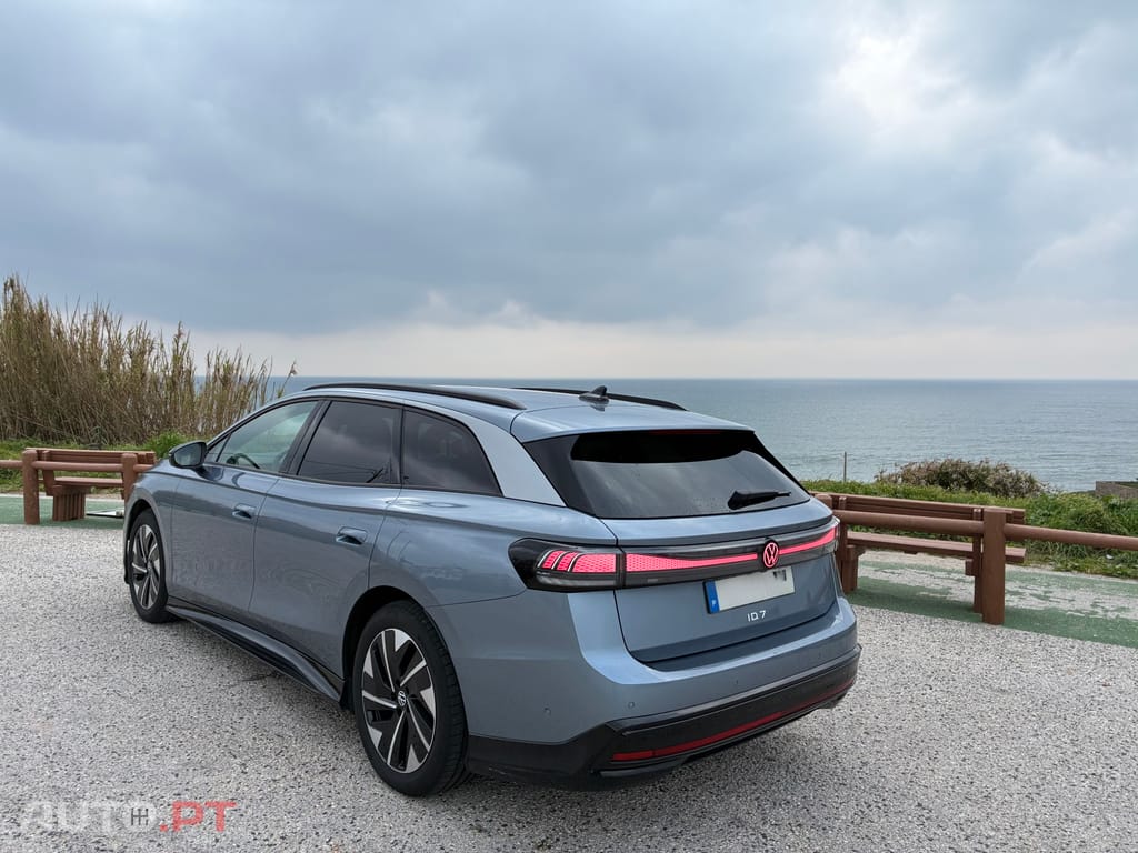 Volkswagen Id.7 Tourer 82kWh 1st