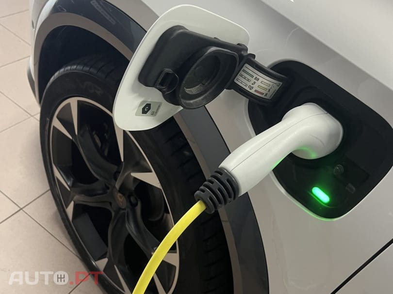 Cupra Formentor 1.4 e-Hybrid DSG VZ