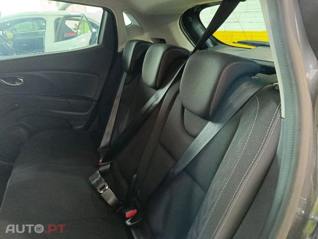 Renault Clio 0.9 TCe Limited Bi-Fuel