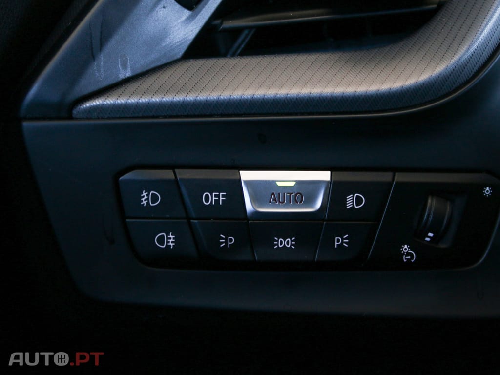 BMW 216 d Pack Desportivo M