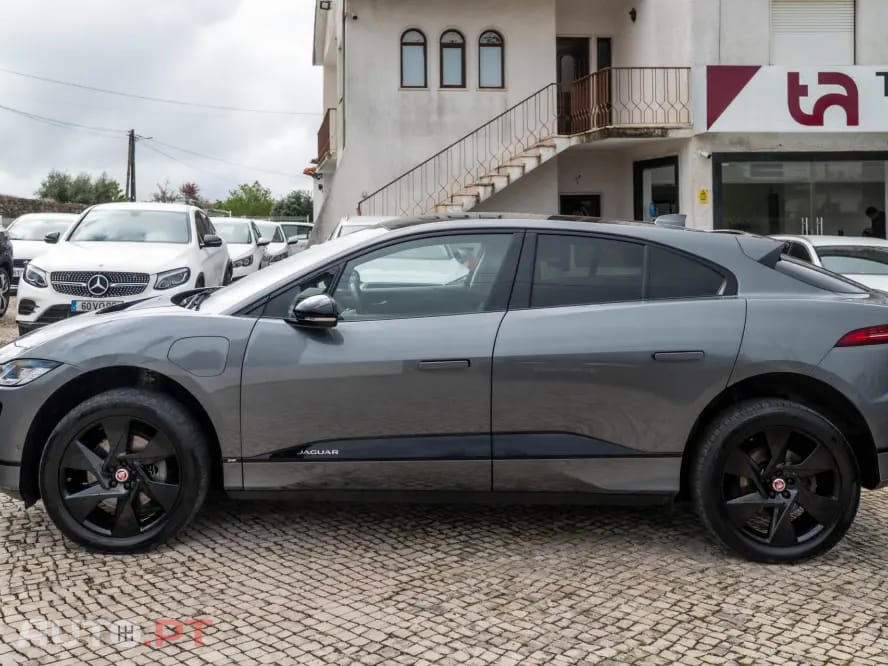 Jaguar I-Pace EV400 AWD SE