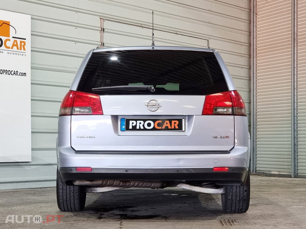 Opel Vectra Caravan 1.9 CDTi Cosmo
