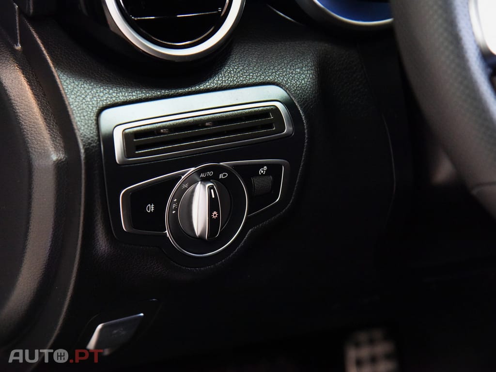 Mercedes-Benz C 300 de AMG Line