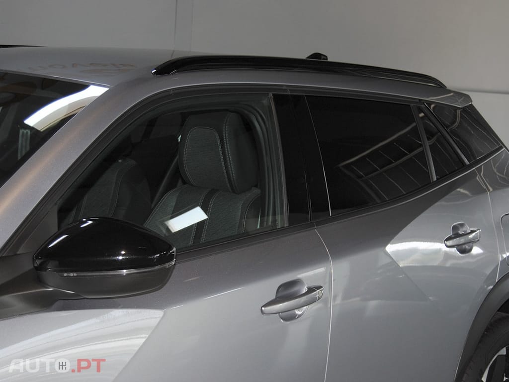 Peugeot 2008 1.2 PureTech Allure
