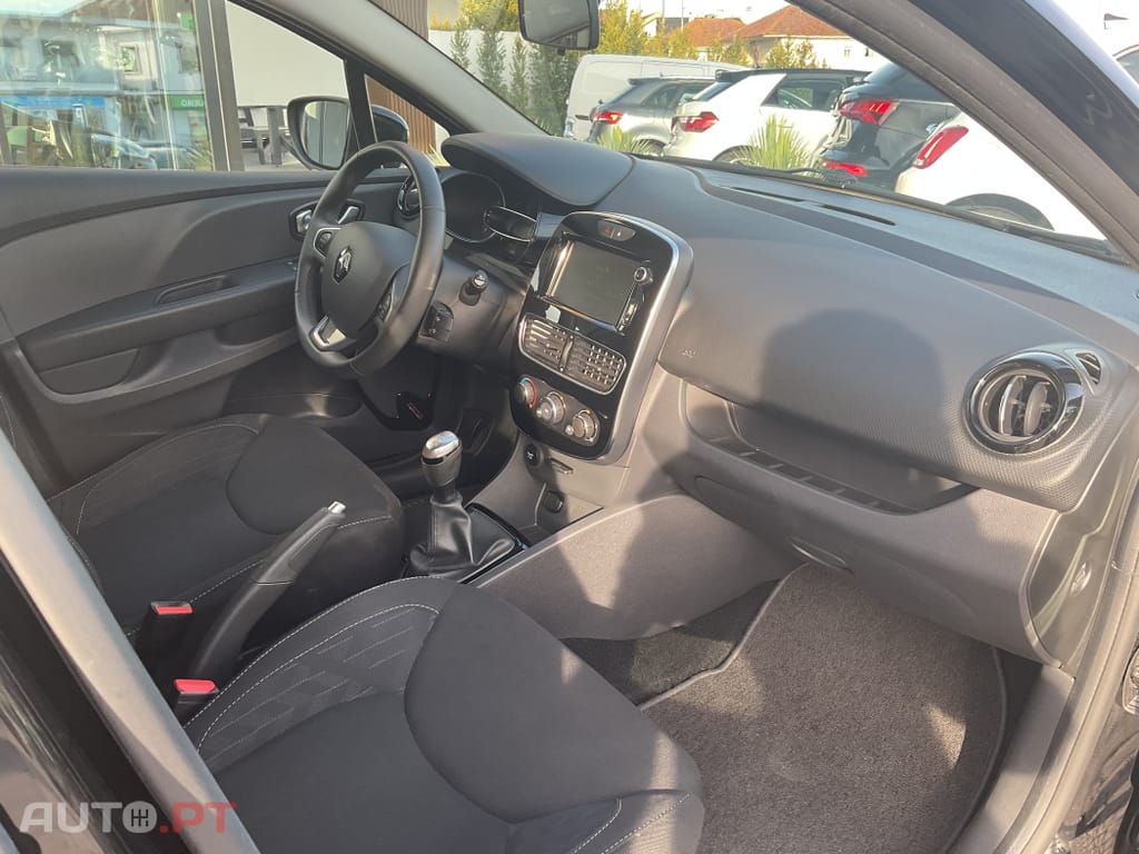 Renault Clio Sport Tourer 0.9 TCe Limited