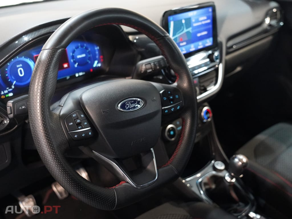 Ford Puma 1.0 EcoBoost mHEV ST-Line