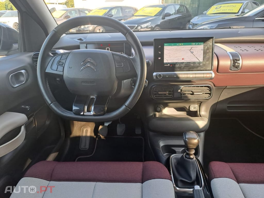 Citroen C4 Cactus 1.2 PureTech Shine