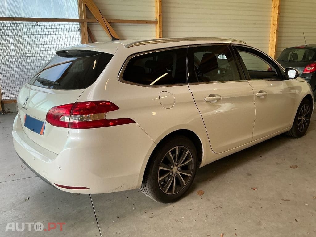 Peugeot 308 SW 1.2 PureTech Allure