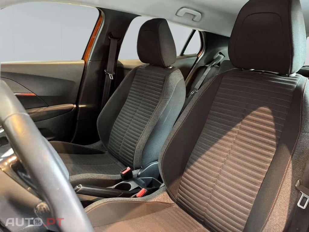 Peugeot 2008 1.2 Active Business