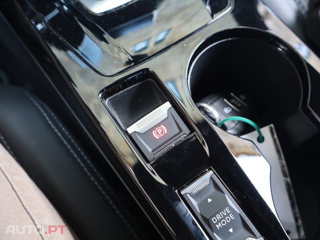 Peugeot E-208 50 kWh GT Line