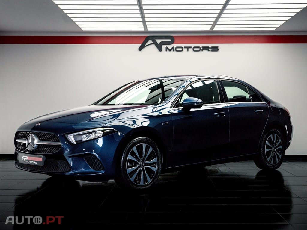 Mercedes-Benz A 250 e Style Plus