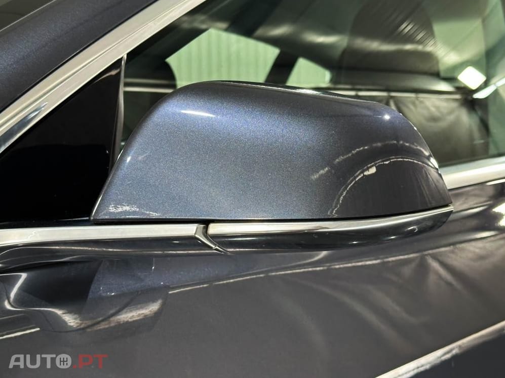 Tesla Model 3 Long-Range Dual Motor AWD