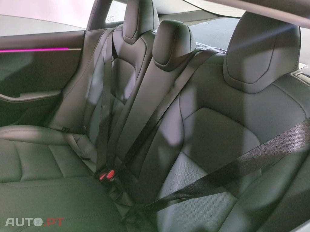 Tesla Model 3 Long Range Tração Integral