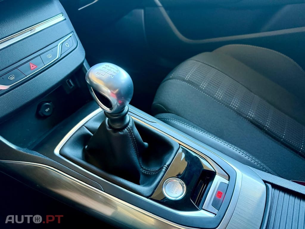 Peugeot 308 1.2 PureTech Allure