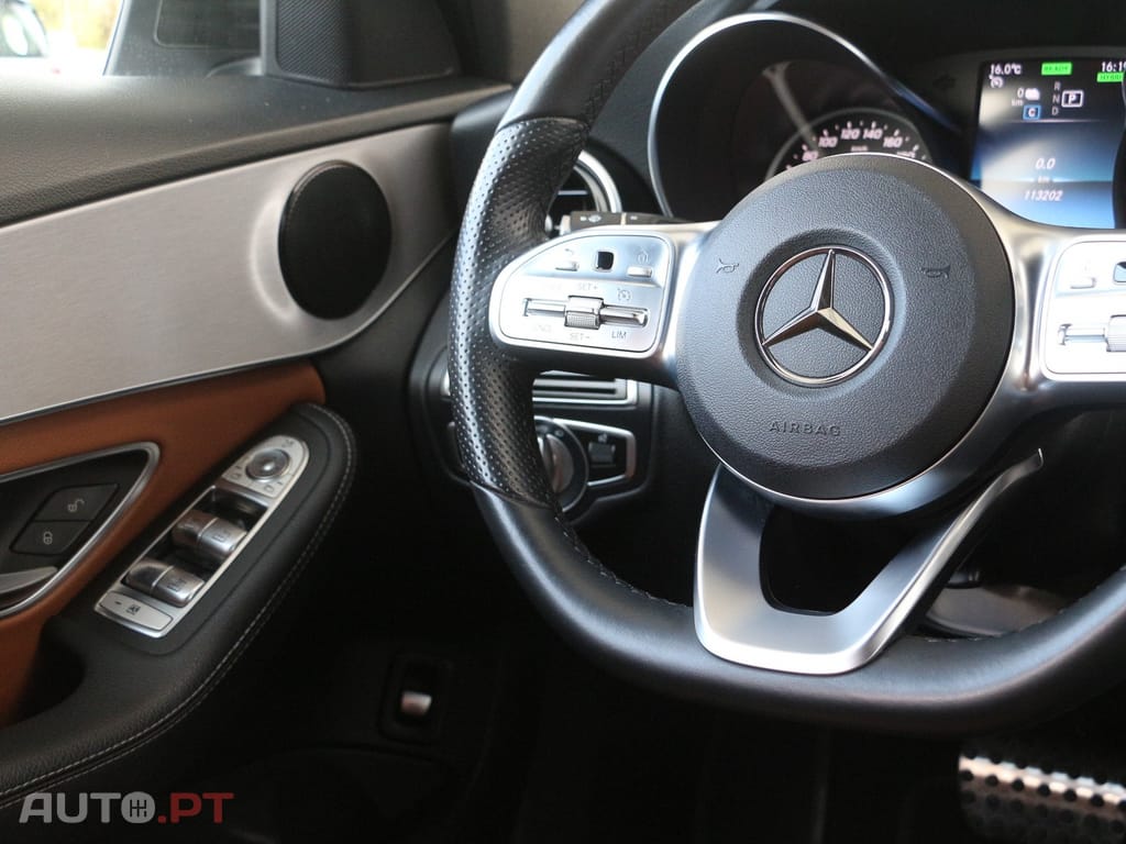 Mercedes-Benz C 300 de AMG Line