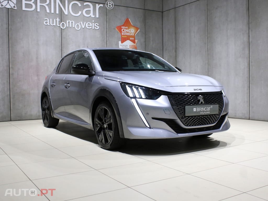 Peugeot 208 1.2 PureTech GT EAT8