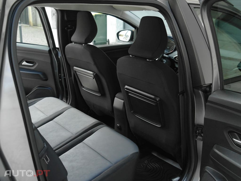 Dacia Jogger 1.2 ECO-G Extreme 7L