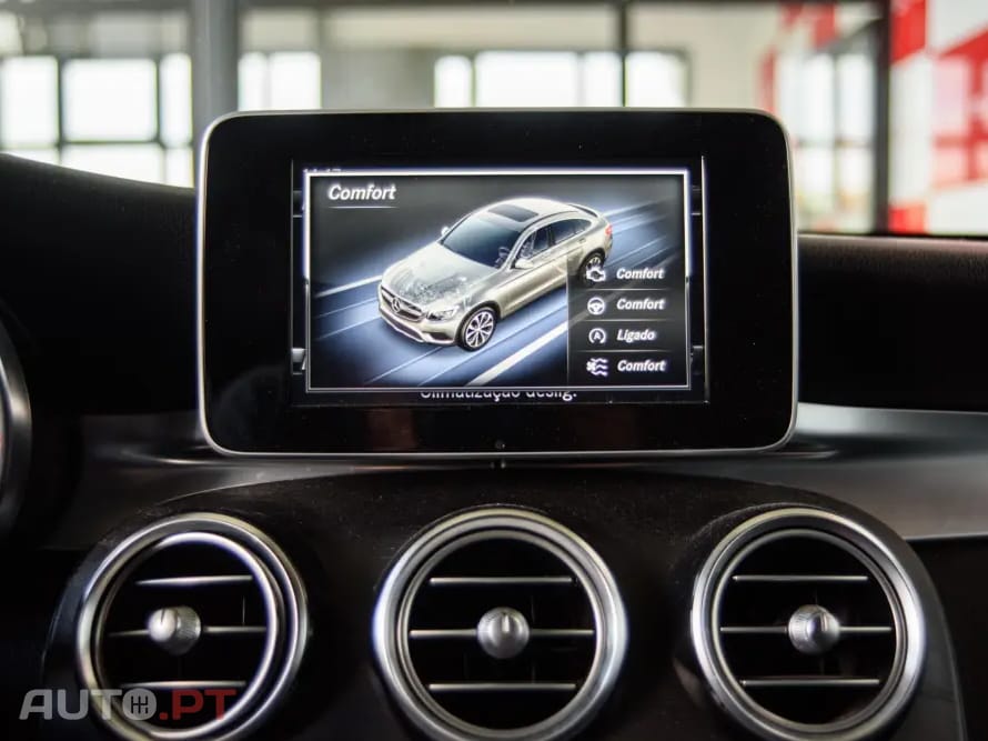 Mercedes-Benz GLC 250 d Coupé AMG Line 4-Matic