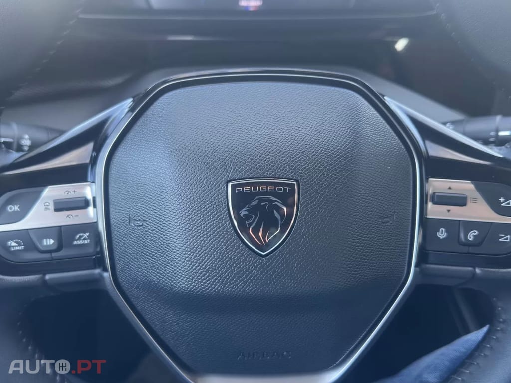 Peugeot E-308 54 kWh E-Style