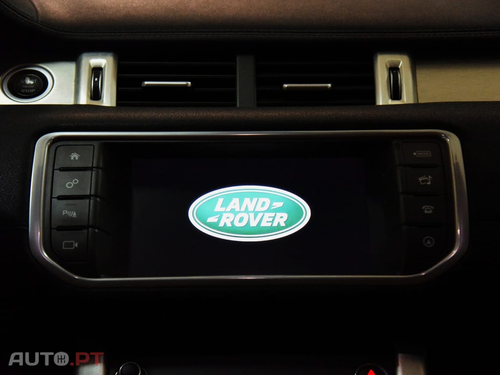 Land Rover Evoque 2.0 TD4 SE Dynamic Auto — fotografia 24
