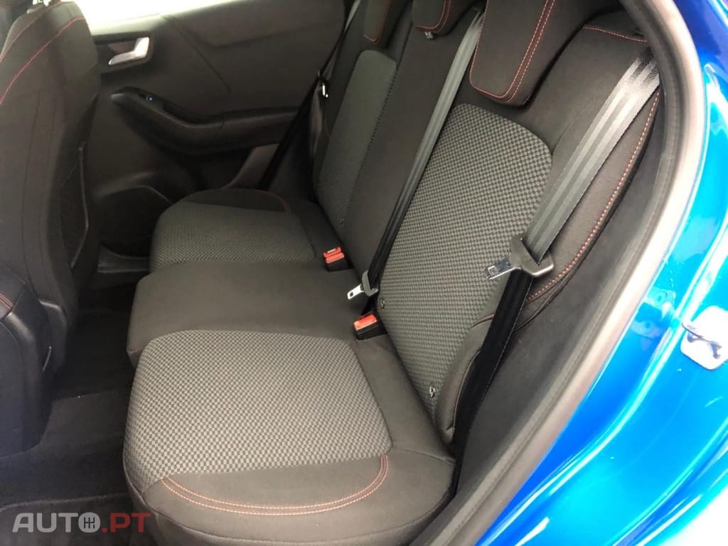 Ford Puma 1.0 Flexifuel mHEV ST-Line