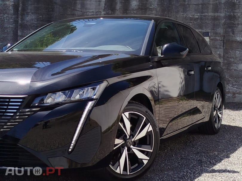 Peugeot 308 SW 1.2 PureTech Allure Full LED
