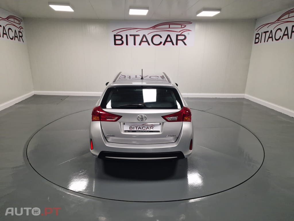 Toyota Auris Touring Sports 1.4 D-4D Active+AC