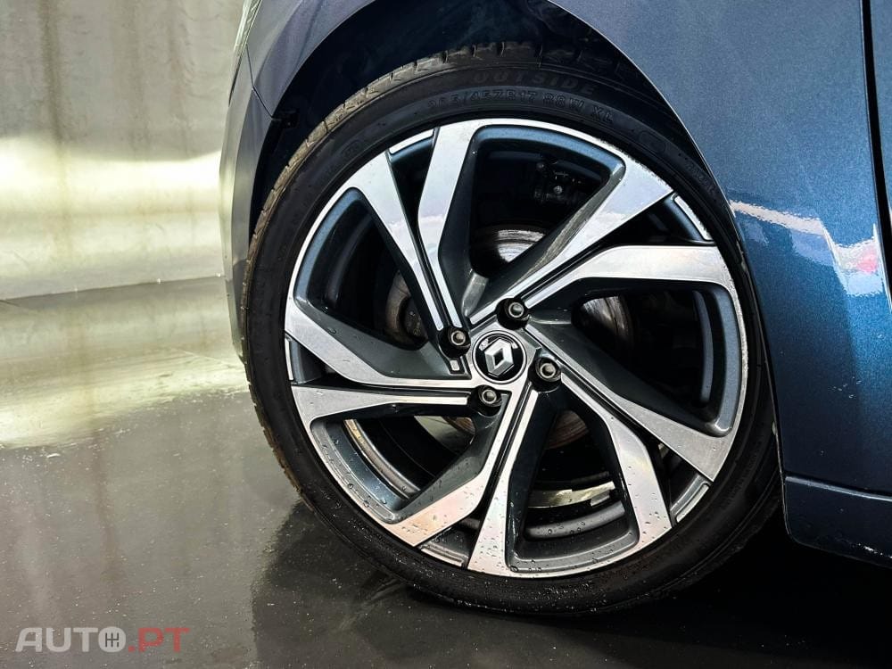 Renault Clio 1.0 TCe RS Line