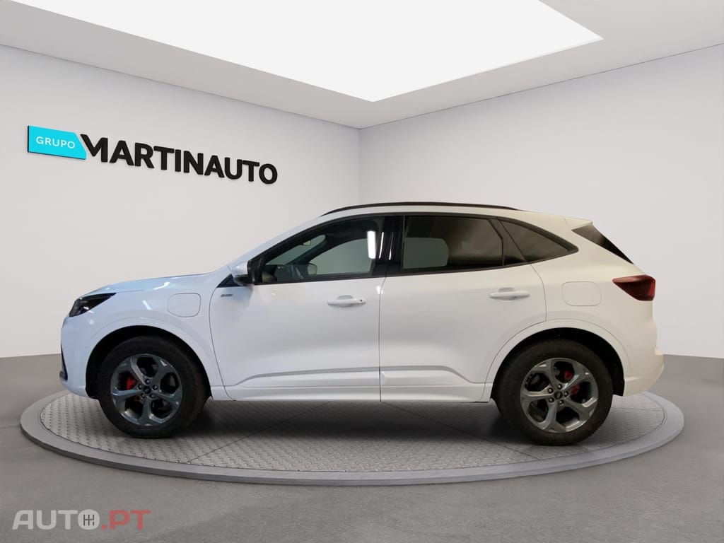Ford Kuga 2.5 PHEV ST-Line X