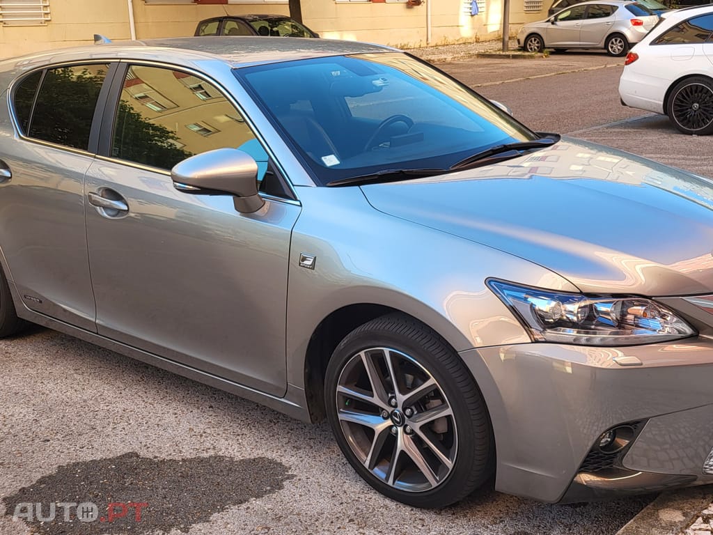 Lexus CT CT200 h Sport +