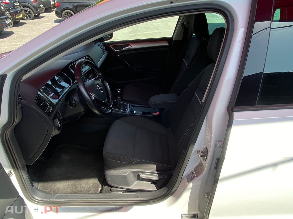 Volkswagen Golf 1.6 TDI CUP