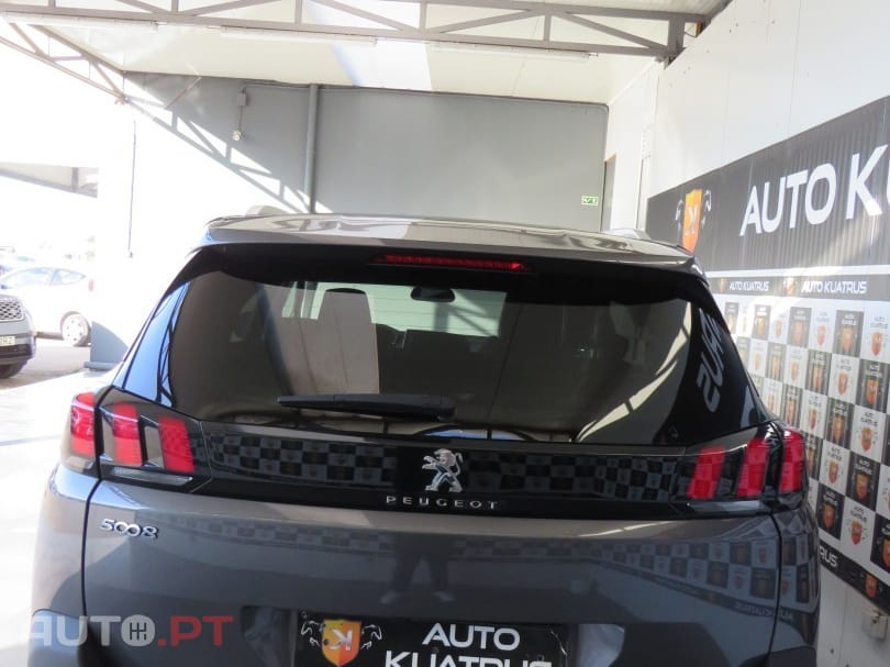 Peugeot 5008 1.5 BlueHDi Allure