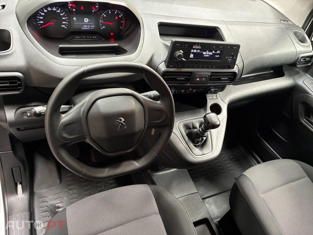 Peugeot Partner 1.2 PureTech Premium