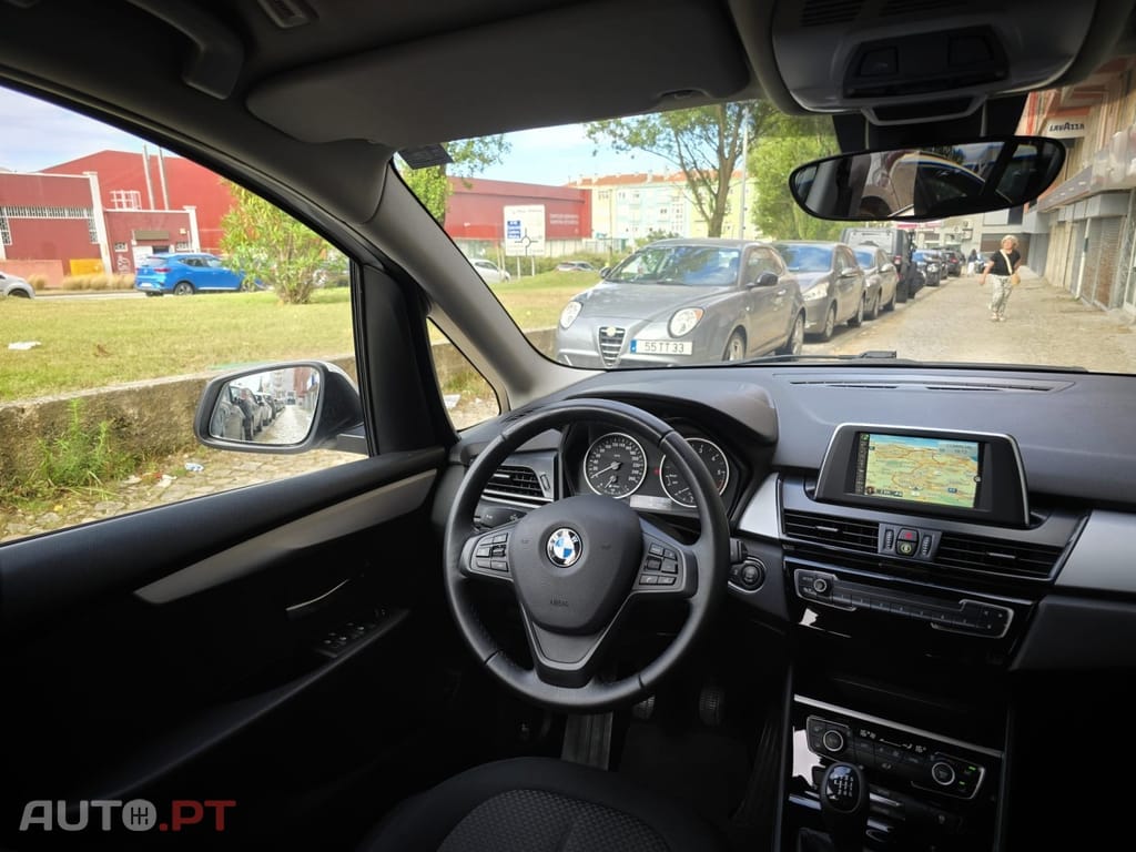 BMW 216 d 7L Advantage