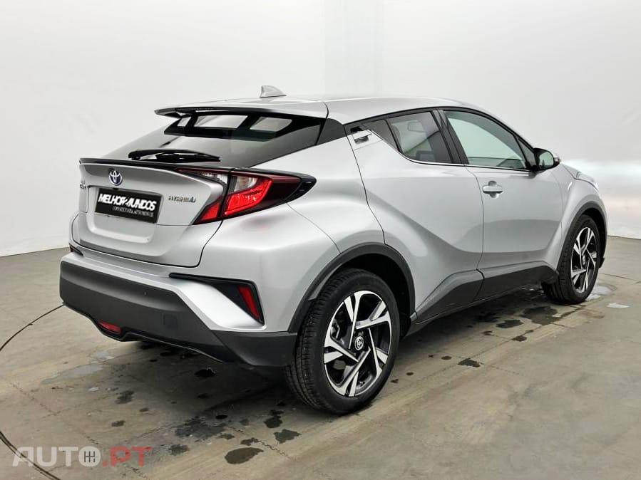 Toyota C-HR 1.8 Hybrid Square Collection