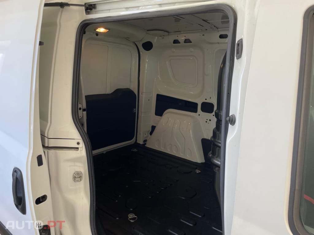 Fiat Doblo 1.6 MJ 3L — fotografia 27
